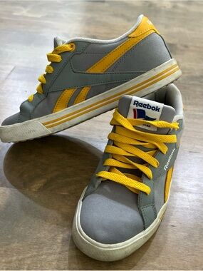 Rare Reebok Red Flag Kids Grey and Yellow Low-Top Sneakers